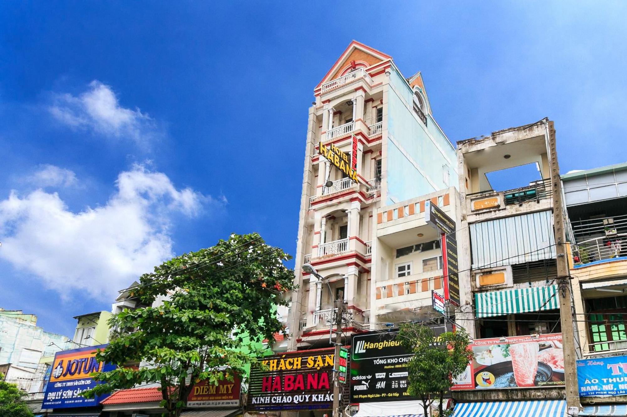 Oyo 373 Habana Hotel Ho-Chi-Minh-Stadt Exterior foto